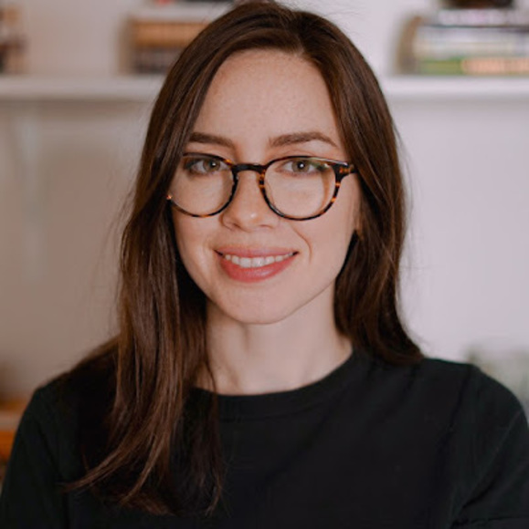 Meet your Posher, Katie - Picture 1 of 1